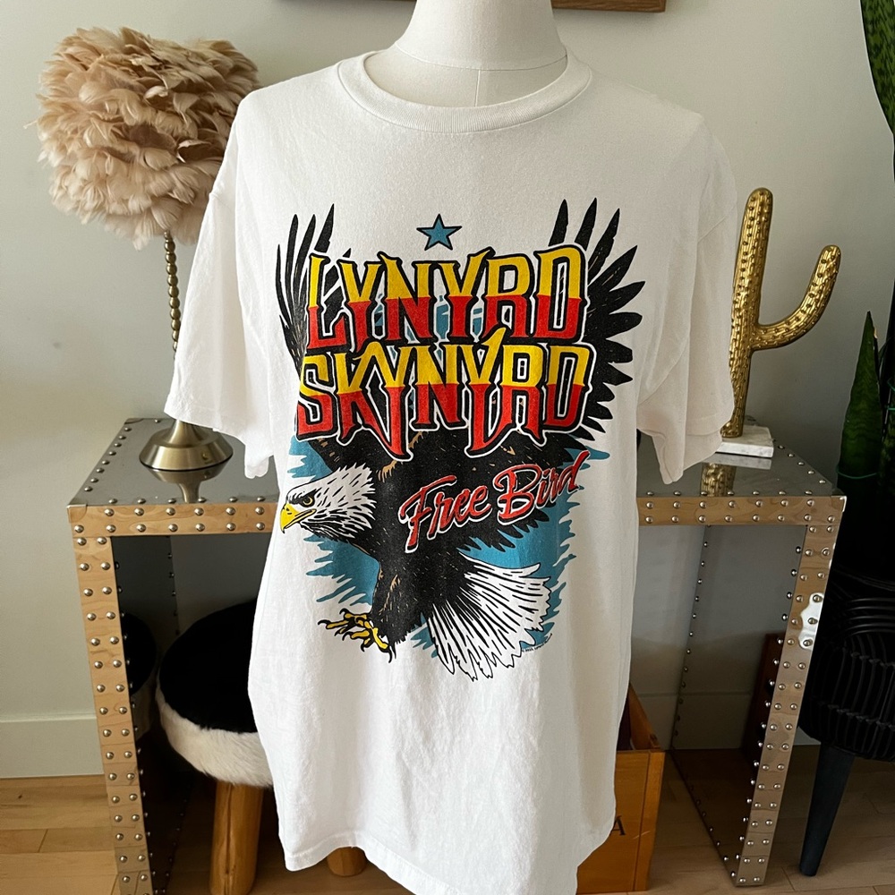Junk Food Clothing White T-Shirt with Eagle Graphic